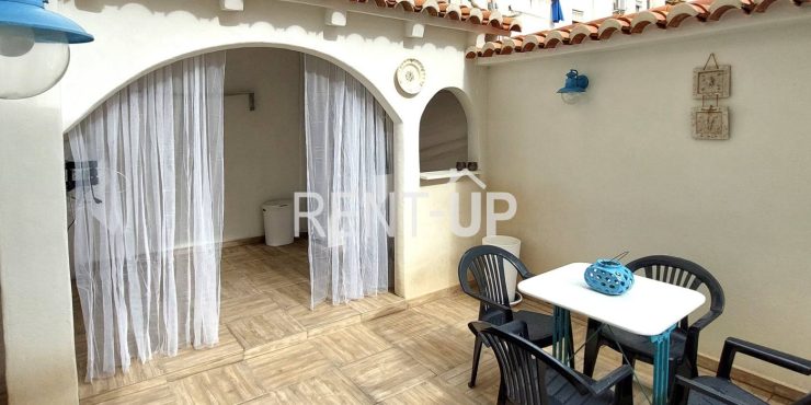 Venta de piso céntrico con precioso patio en Xativa Ref.1474